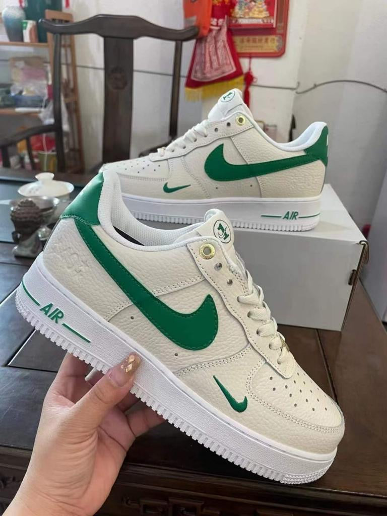 Nike Air Force 1 - Green
